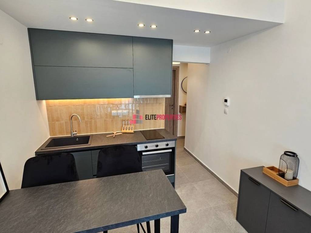 ΣΑΛΟΚΟΥΖΙΝΑ