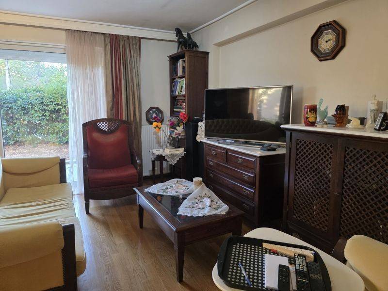 saloni-energeiako-tzaki-vrylisia-8-5194.jpg	Σαλόνι με ενεργε