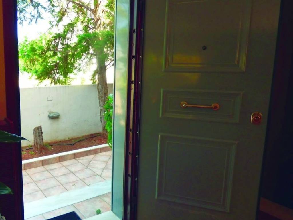 kypnodomatio-mezoneta-vrylisia-3-y-d.jpg	Κύριο υπνοδωμάτιο μ