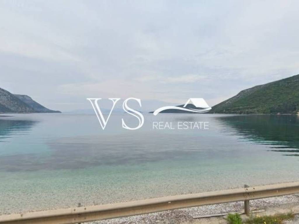 Κοντινή παραλία