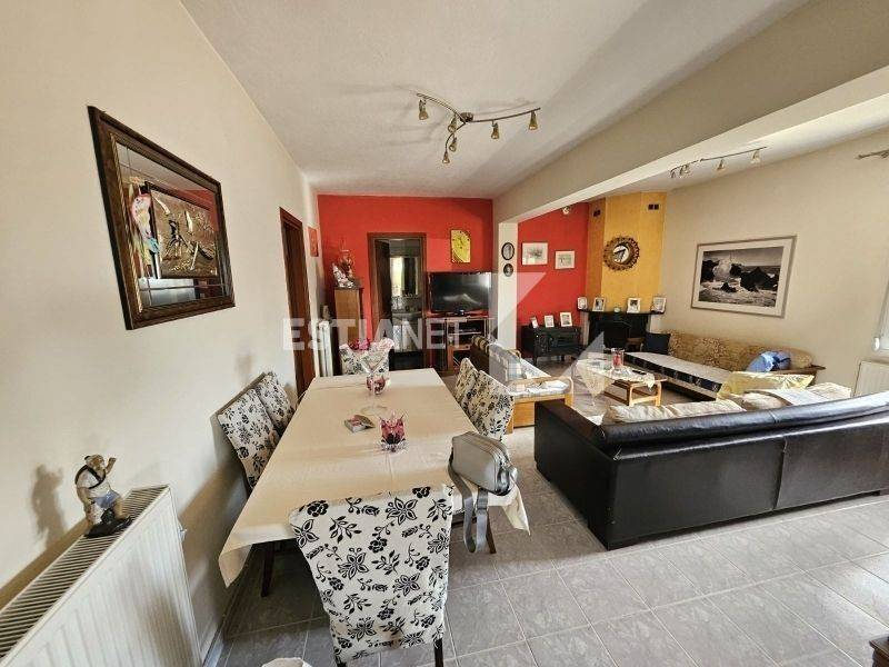 Σαλοκουζίνα