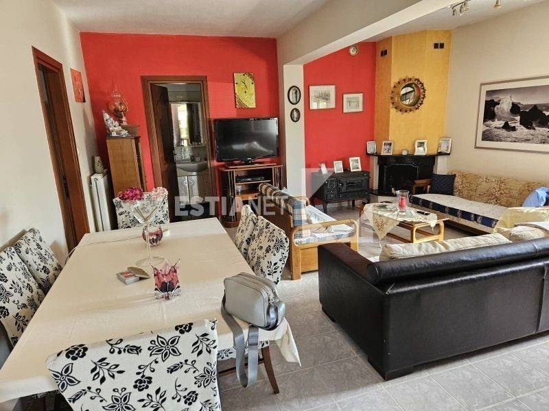 Σαλοκουζίνα