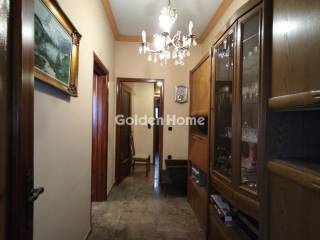 Χολ - Διάδρομος