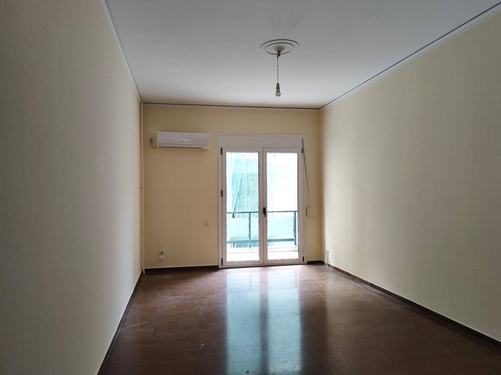 2oy OROPHOY STO KENTRO TES PATRAS