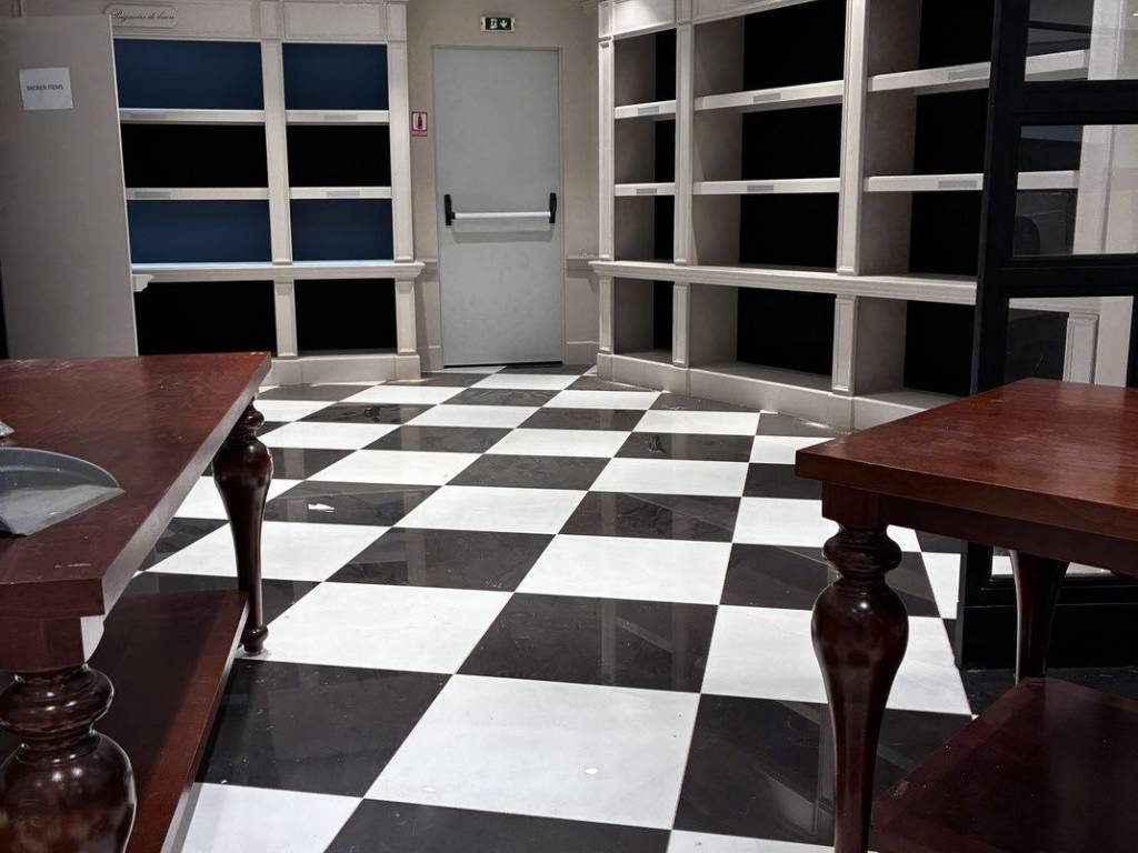 Εσωτερικοι χώροι