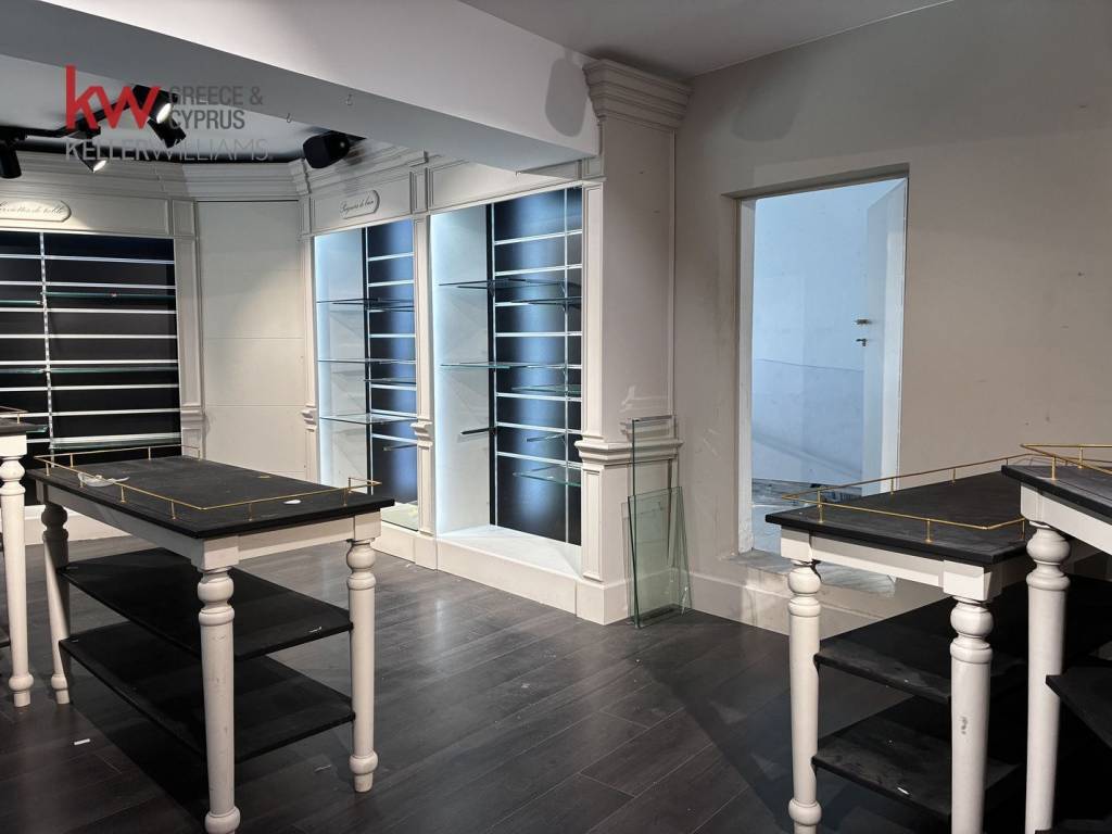 Εσωτερικοι χώροι