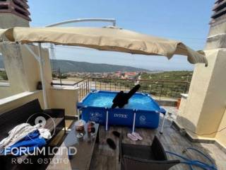 Forumland Real Estate, Βεράντες