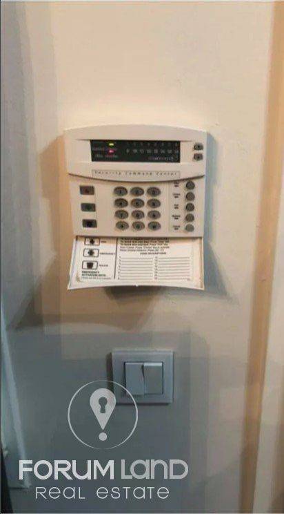 Forumland Real Estate, Συναγερμός