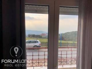 Forumland Real Estate, Κουφώματα