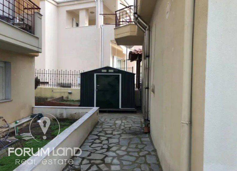 Forumland Real Estate, Εξωτερικός χώρος