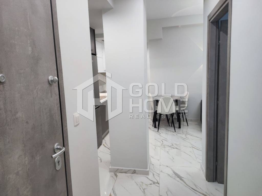 χωλ κεντρικής εισόδου