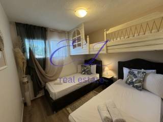 Ypnodomatio sto emiypogeio