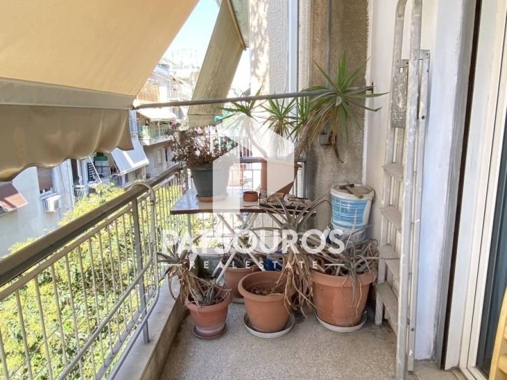 Θέα από μπαλκόνι