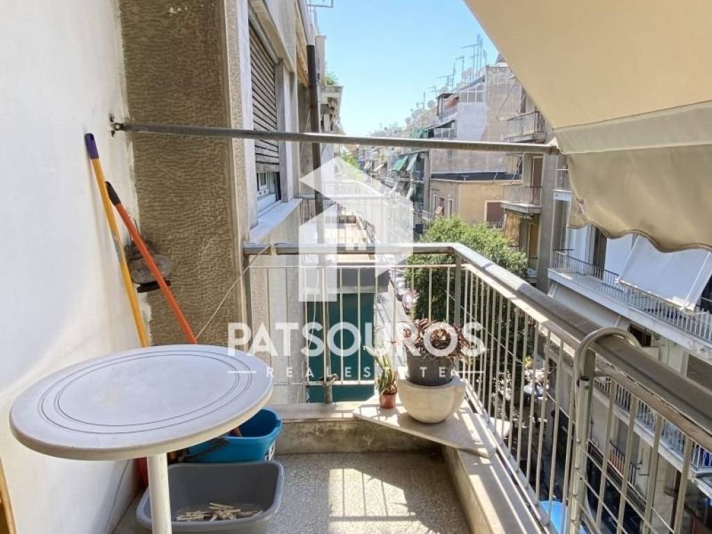 Θέα από μπαλκόνι