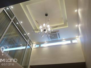 Forumland Real Estate, Αίθριος χώρος