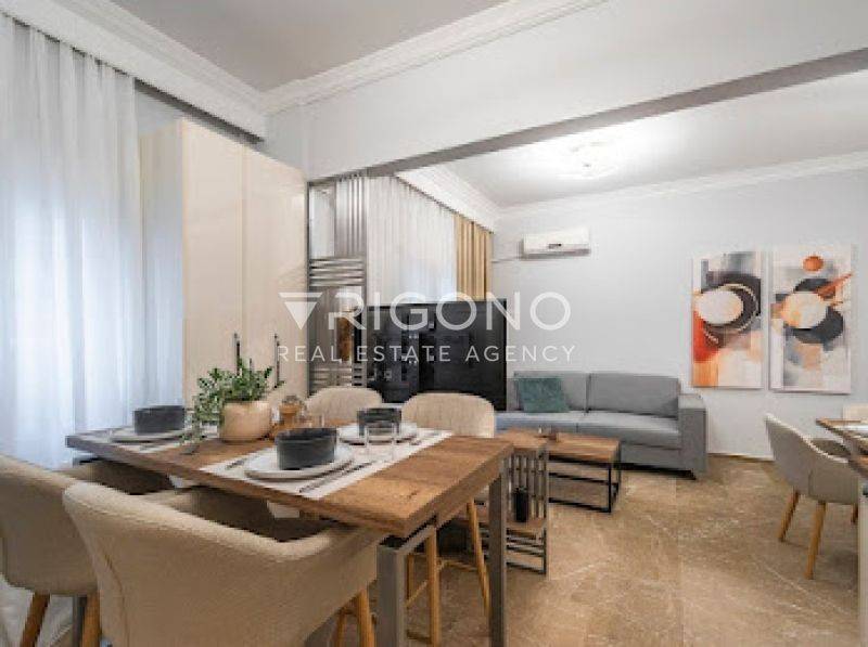 Σαλοκουζίνα