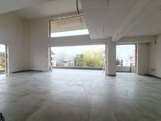 Kathistiko kai koyzina.