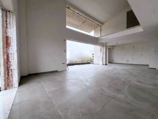 Kathistiko kai koyzina.