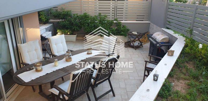 Θέα από μπαλκόνι