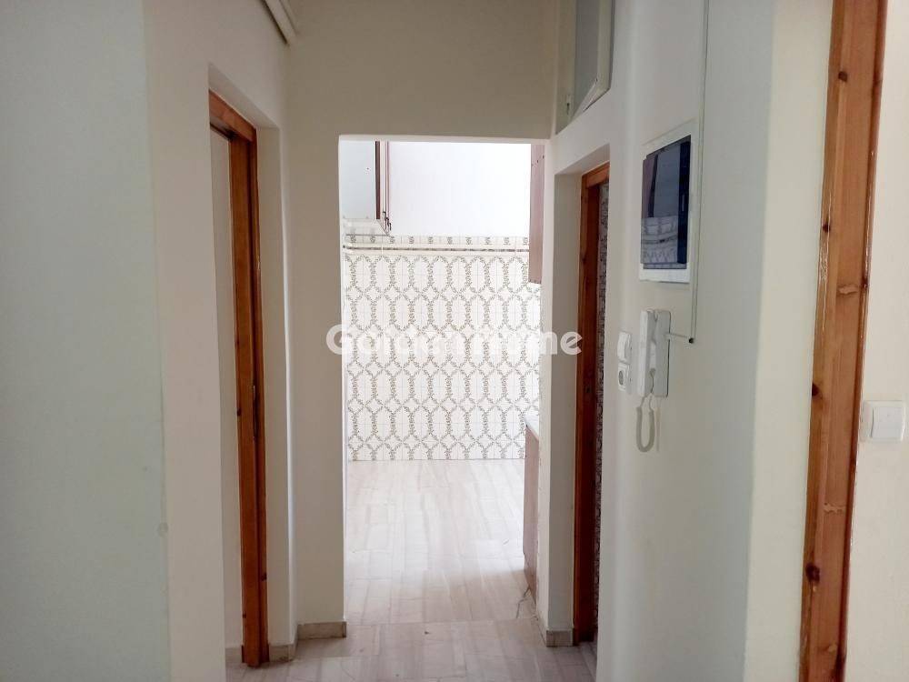 Χολ - Διάδρομος