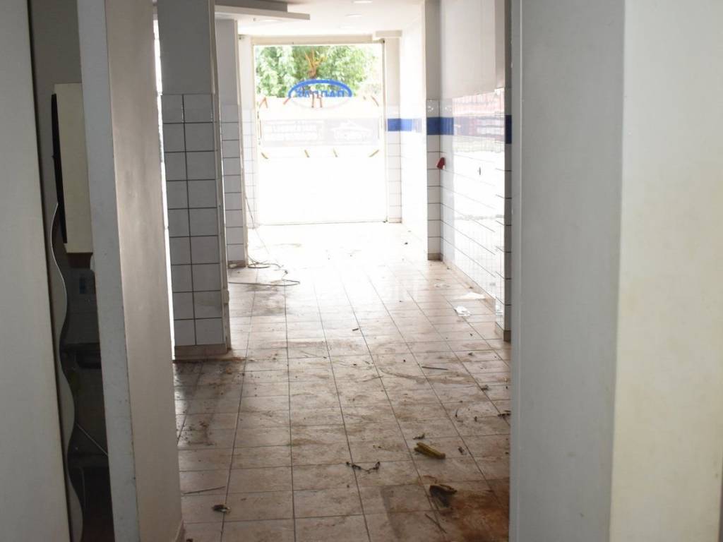 ΑΠΟΨΗ ΚΑΤΑΣΤΗΜΑΤΟΣ