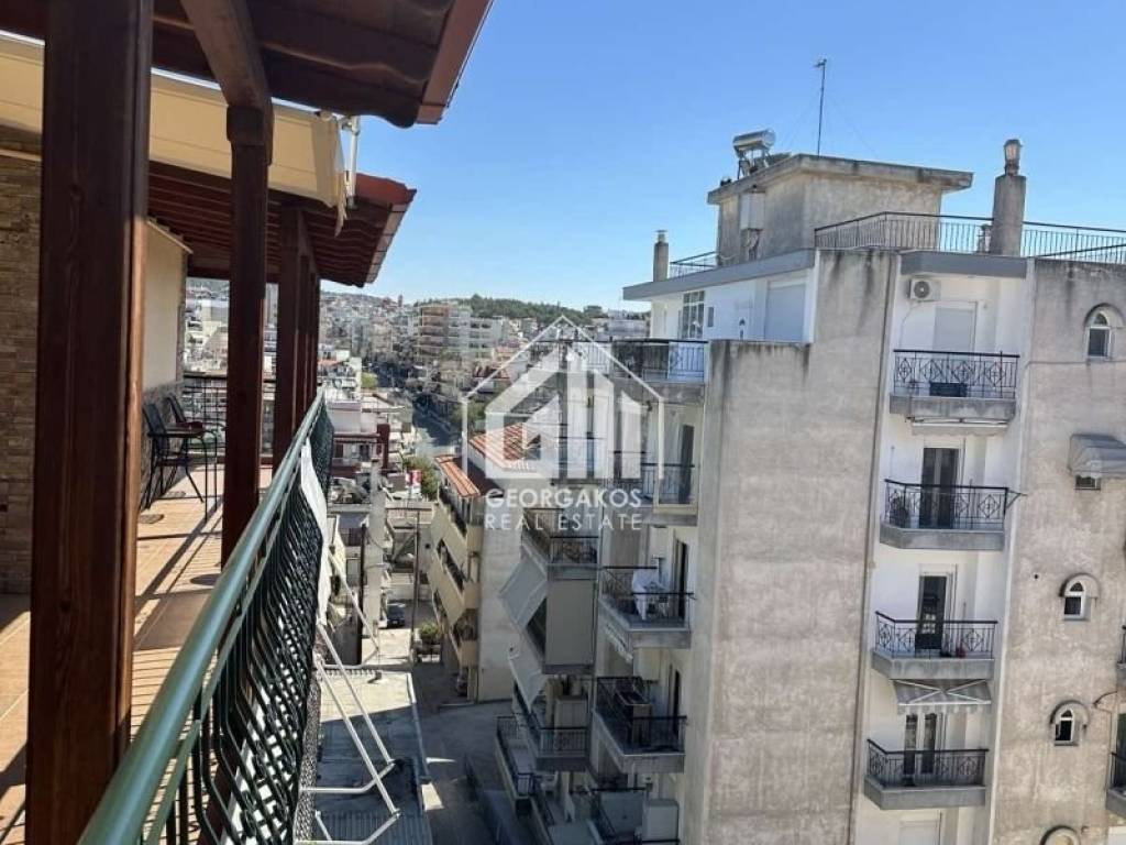 Θέα από μπαλκόνι