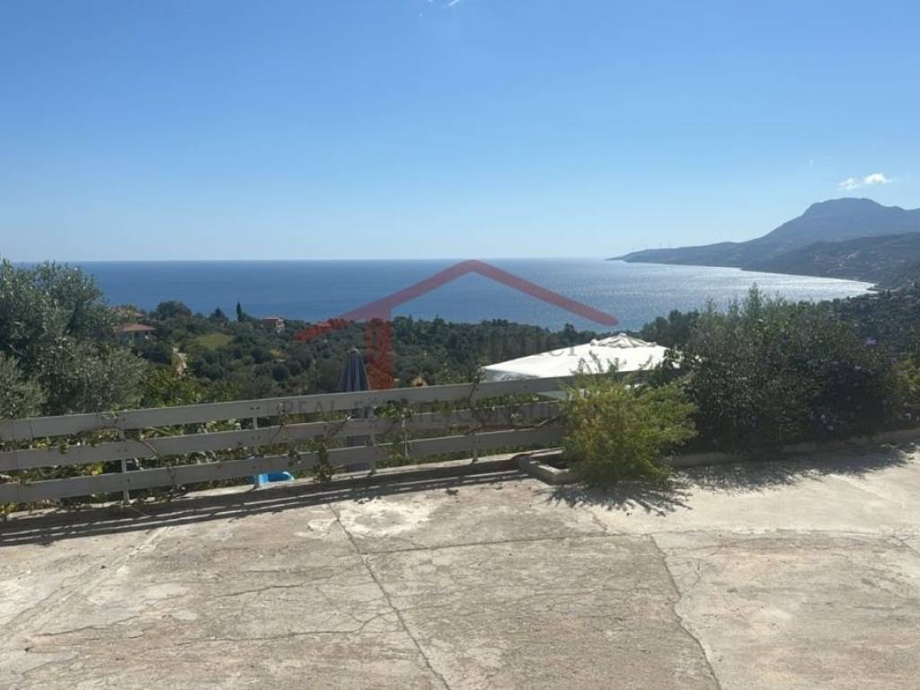 Θέα από μπαλκόνι