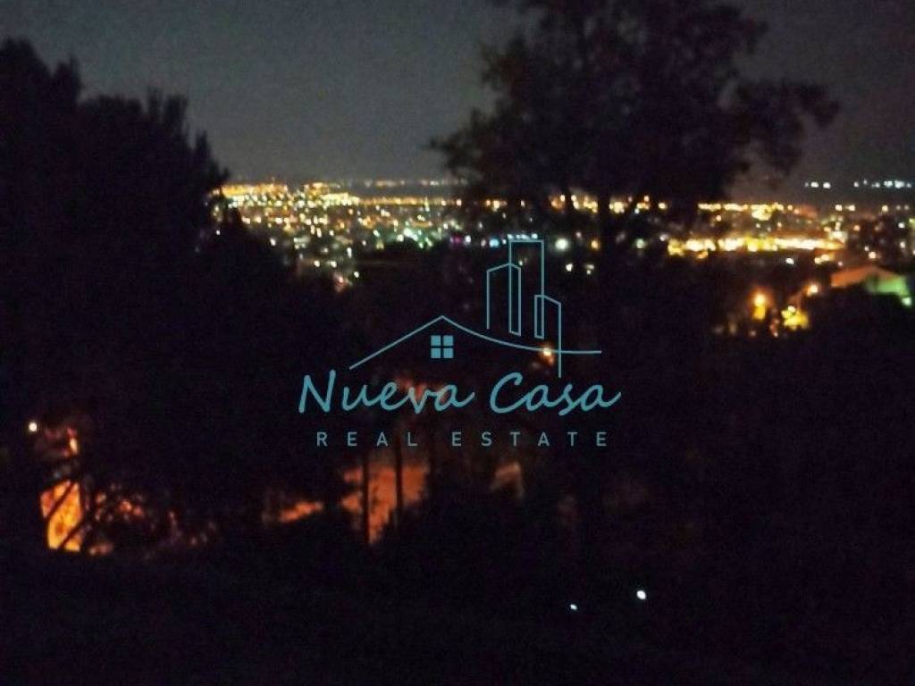 Θέα απο μπαλκόνι