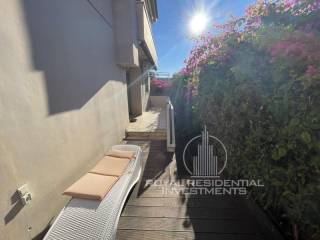 Θέα από μπαλκόνι