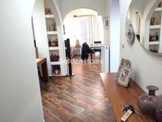 Χολ - Διάδρομος