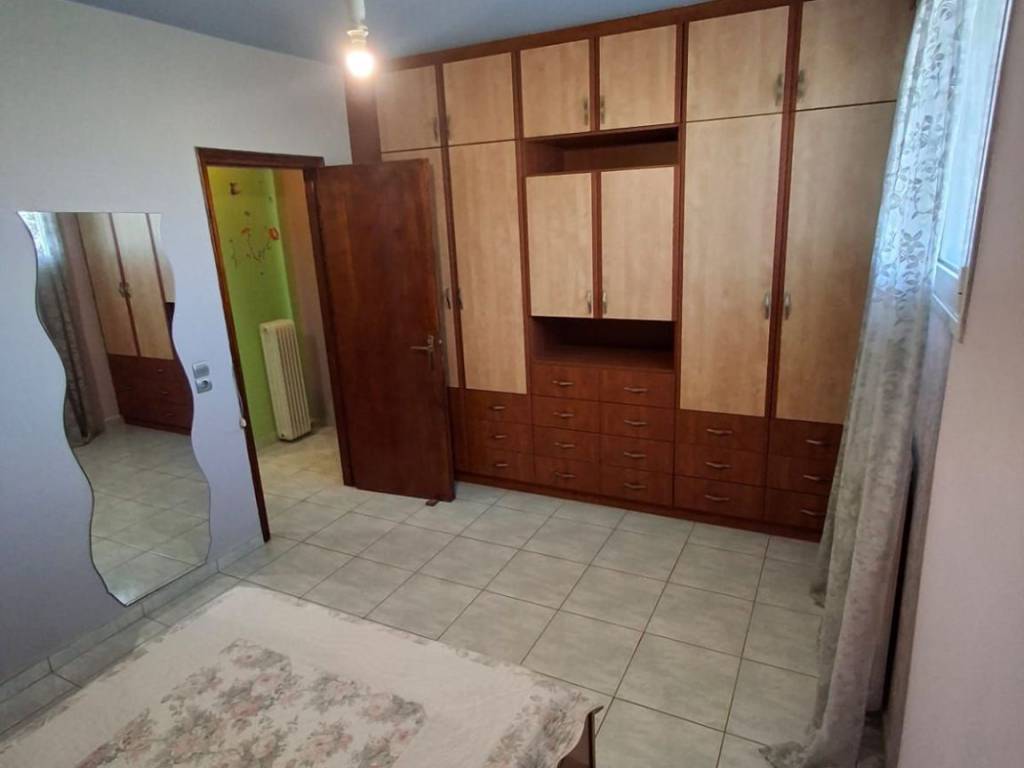 1ο υπνοδωμάτιο ισογείου