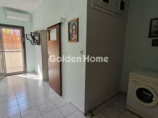 Χολ - Διάδρομος