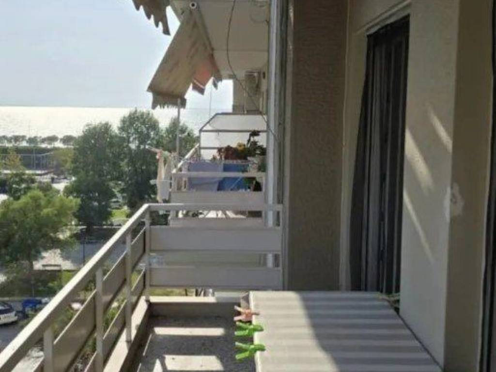 Forumland Real Estate, Θέα θάλασσα