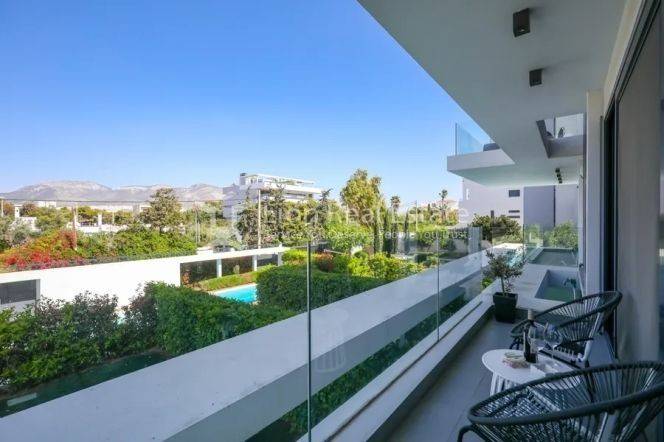 Θέα από μπαλκόνι