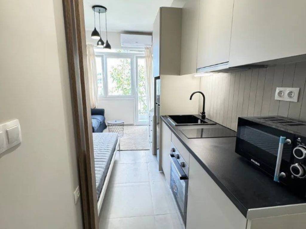 Forumland Real Estate, Studio 28τ.μ.