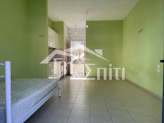 Σαλοκουζίνα