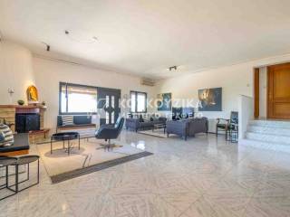 Σαλοκουζίνα