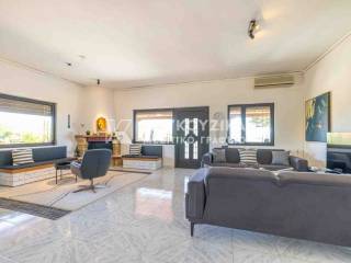 Σαλοκουζίνα