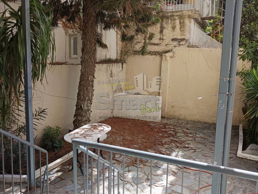 Εξωτερικοι χώροι