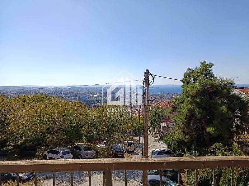 Θέα από μπαλκόνι