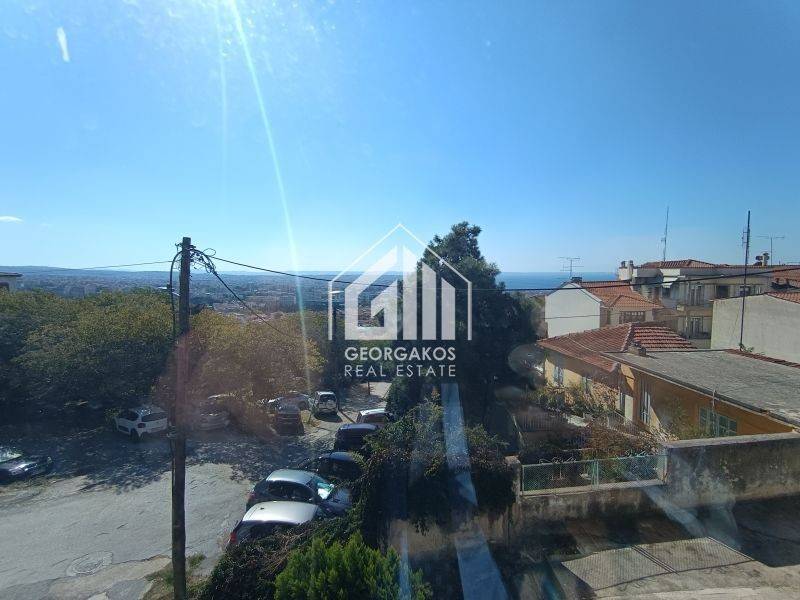 Θέα από μπαλκόνι