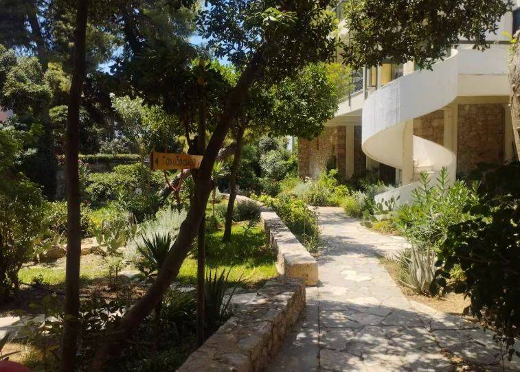 Εσωτερικοι χώροι