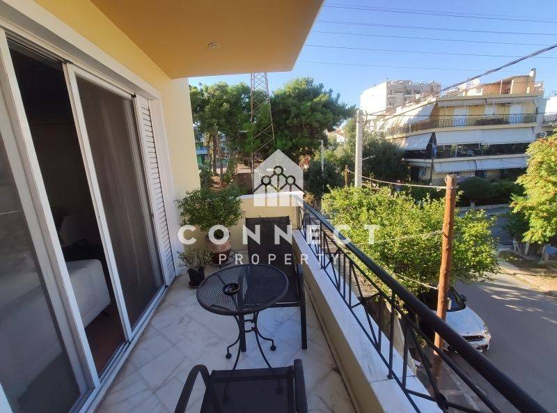 Θέα από μπαλκόνι