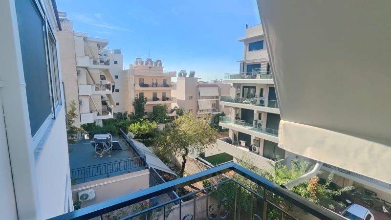 Θέα από μπαλκόνι