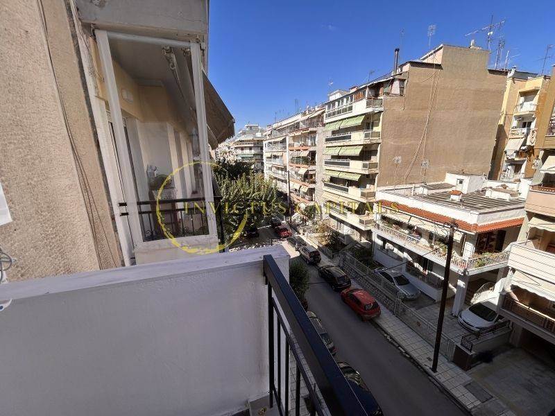 Θέα από μπαλκόνι