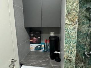 Forumland Real Estate, Μπάνιο