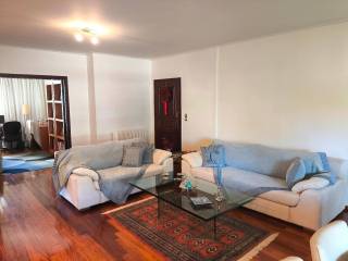 LIVING ROOM - ENTRANCE