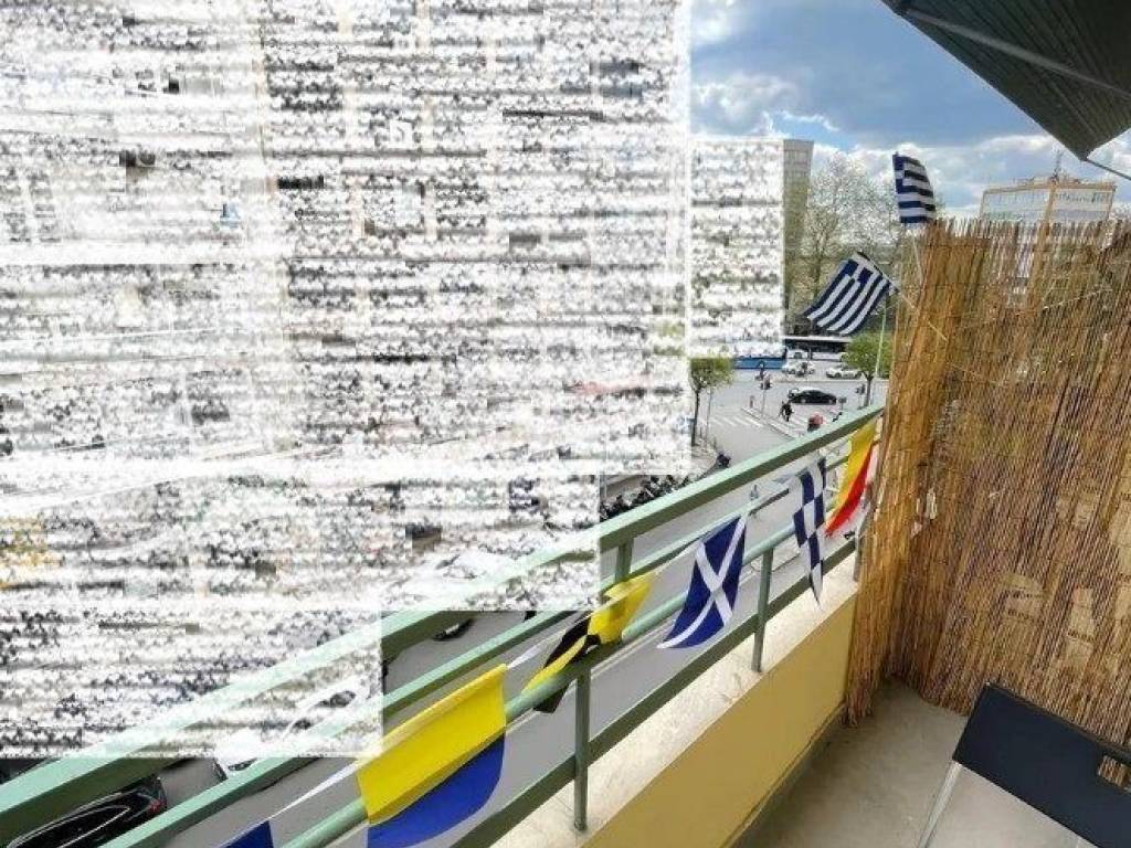 Forumland Real Estate, Βεράντες