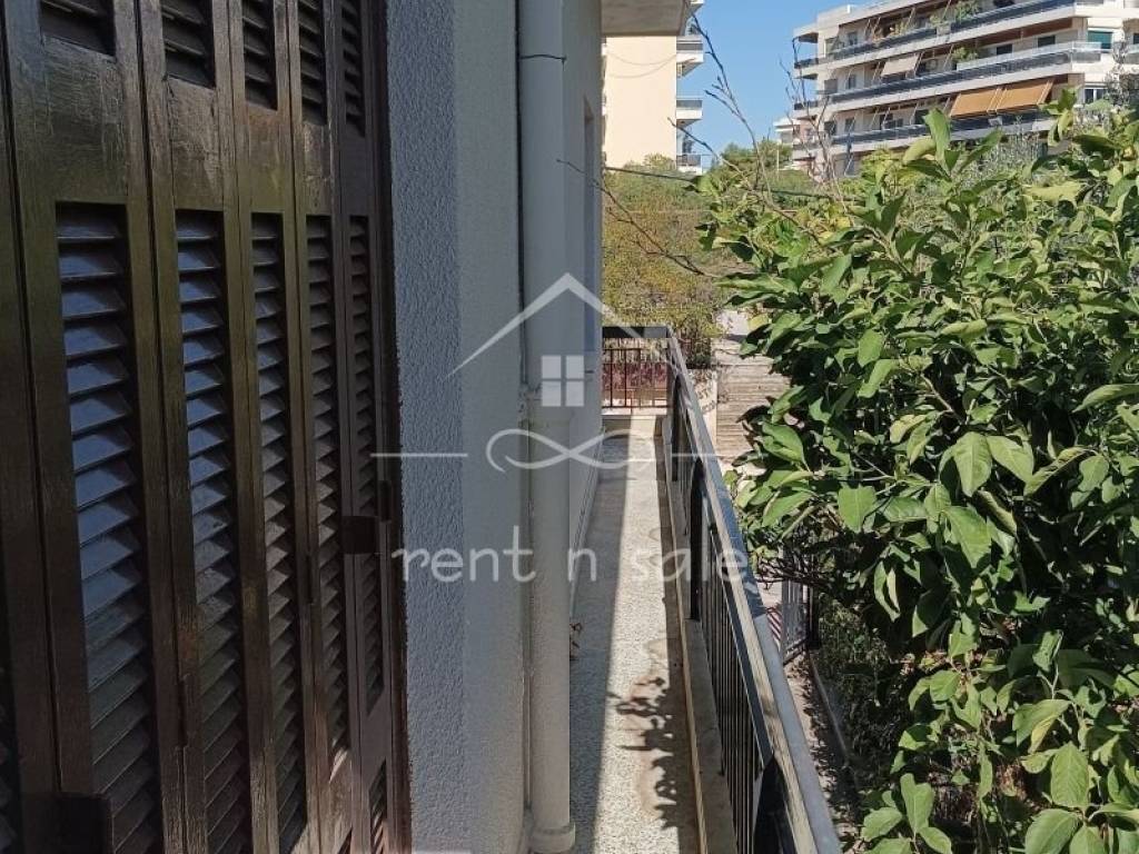 Θέα από μπαλκόνι