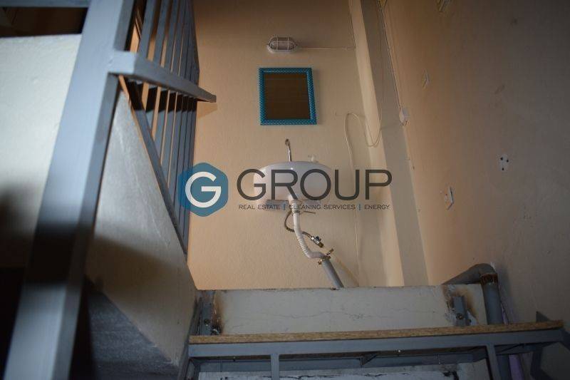 Υπόγειο-Κουζινάκι-W.C.